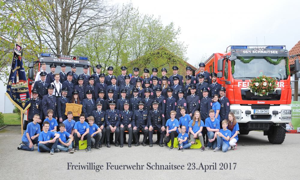 GruppenfotoAktiveFFSchnaitsee2017